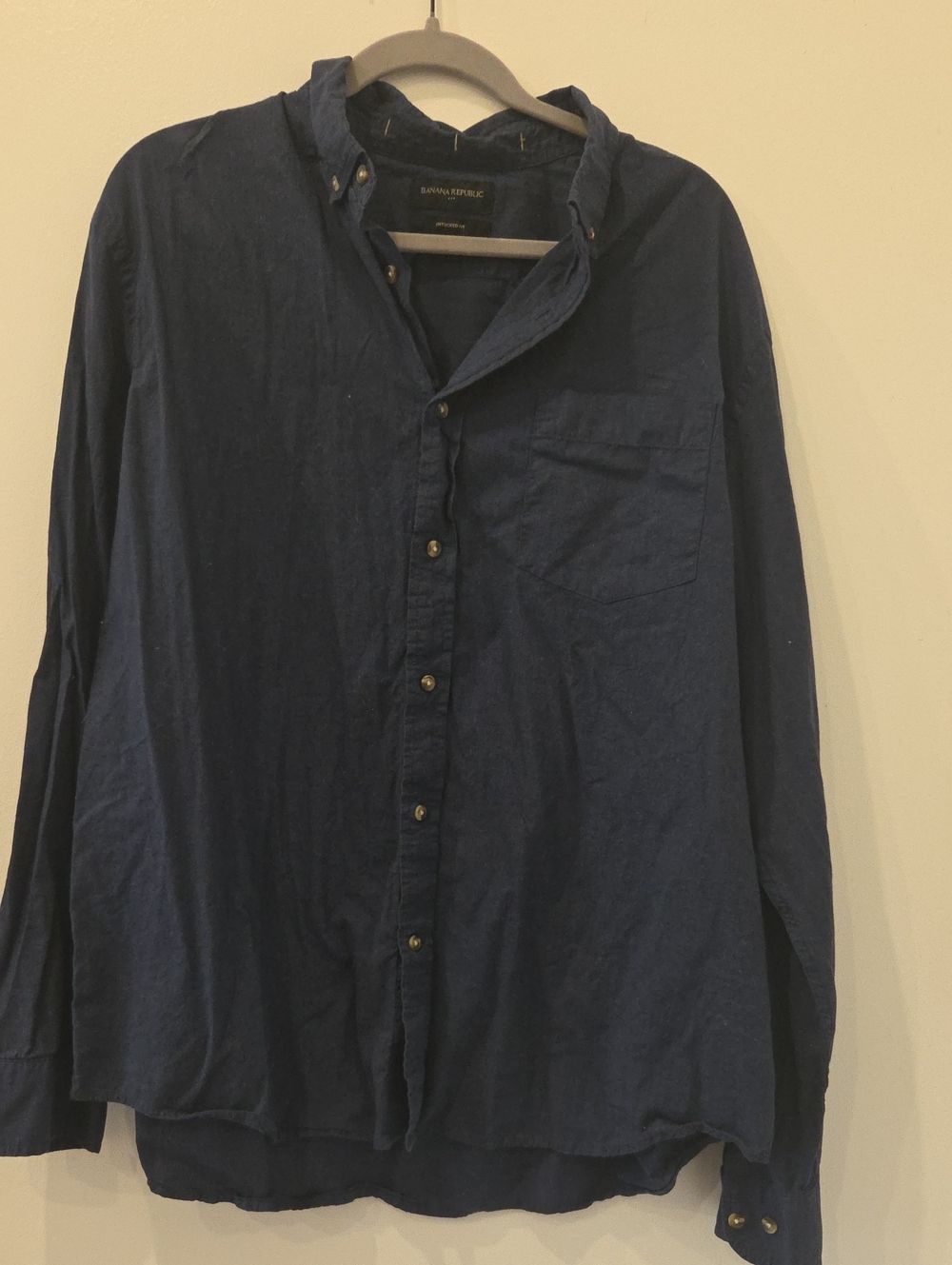 Banana Republic Men's Navy Blue Button-Up Casual Shirt